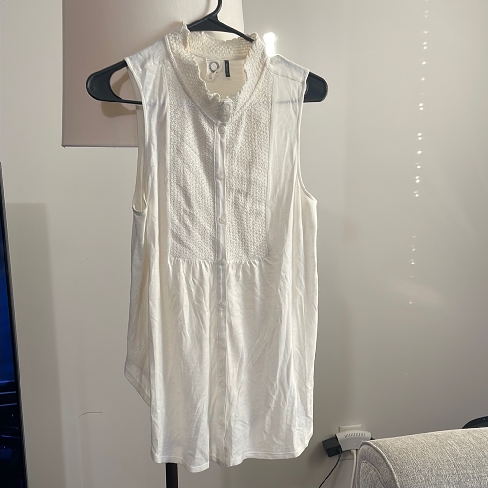 Anthropologie White Sleeveless Mandarin Collar Blouse